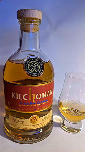 Picture of a bottle and a dram of Kilchoman Limited Casado Edition Islay Single Malt Whisky